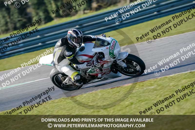 enduro digital images;event digital images;eventdigitalimages;no limits trackdays;peter wileman photography;racing digital images;snetterton;snetterton no limits trackday;snetterton photographs;snetterton trackday photographs;trackday digital images;trackday photos